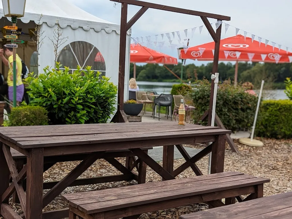 Cafe-Restaurant Jümmesee restaurant in Detern