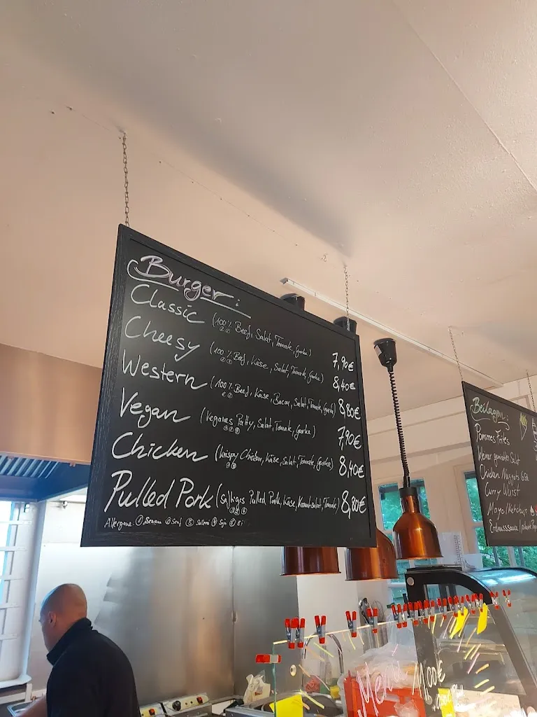 Menu_Lemberg's Burger Turm_Damme_image_3