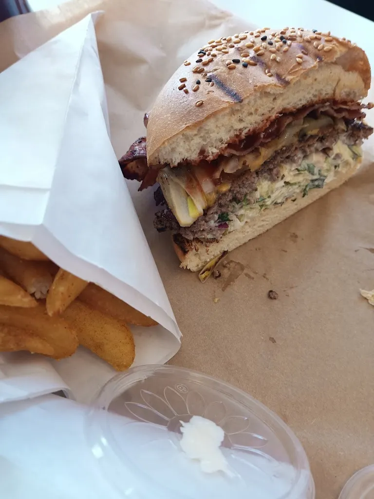 Menu_Lemberg's Burger Turm_Damme_image_7