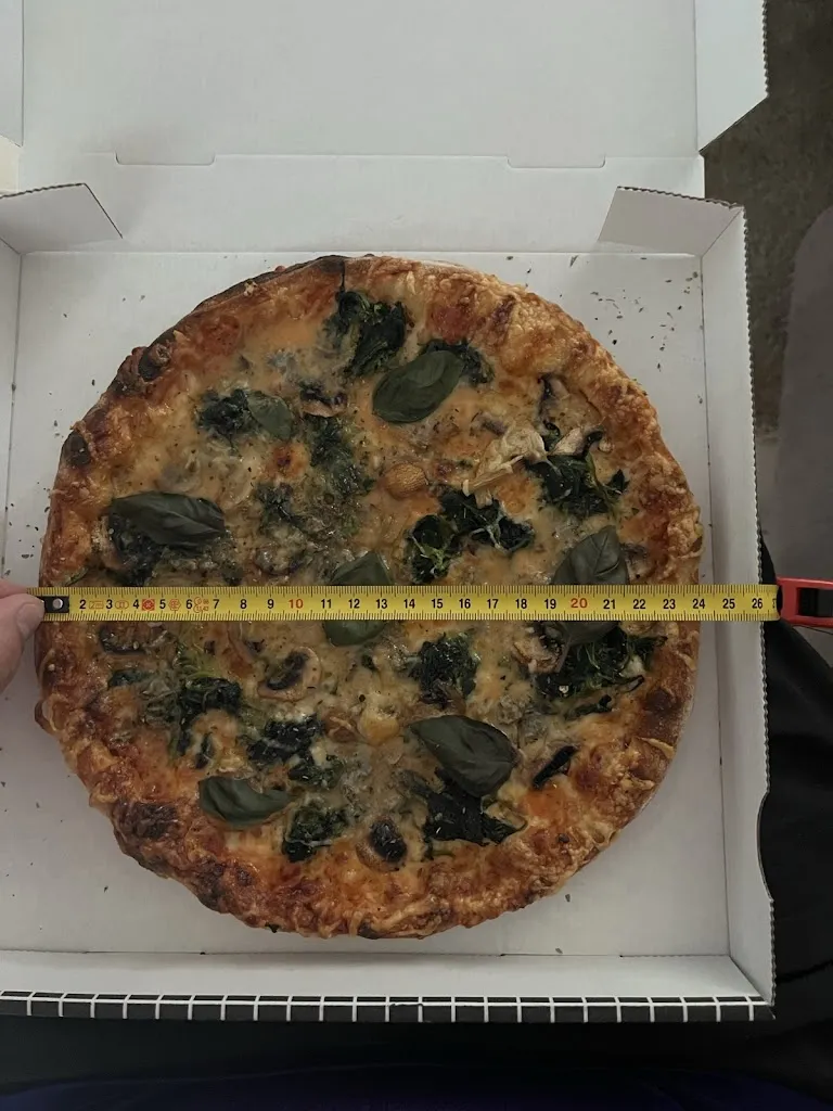 Menu_Pizzeria La Fontana Damme _Damme_image_8