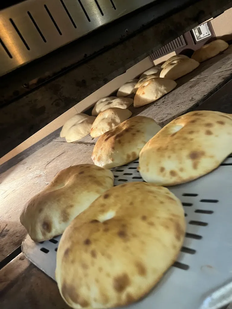 Pizza Kebab Lounge Damme_Damme_slider_image_3