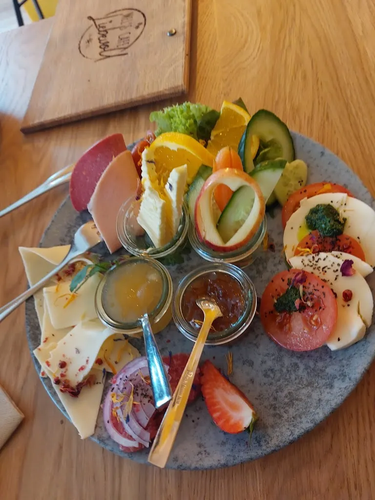 Menu_Mel‘s Café Liebevoll_(Elbe)_image_1