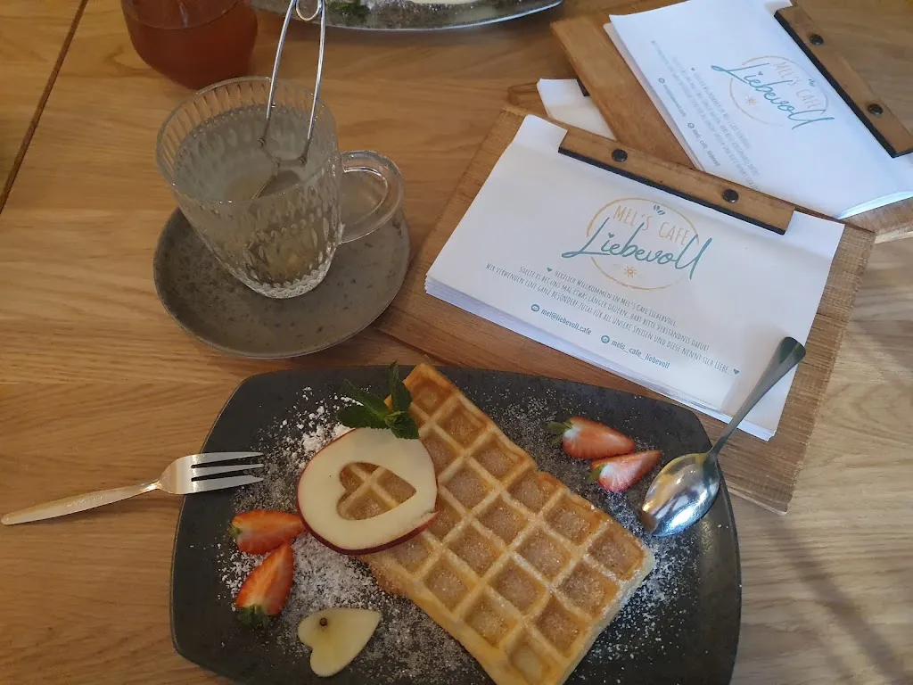 Menu_Mel‘s Café Liebevoll_(Elbe)_image_2