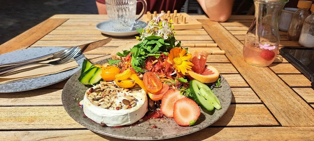 Mel‘s Café Liebevoll_(Elbe)_slider_image_3