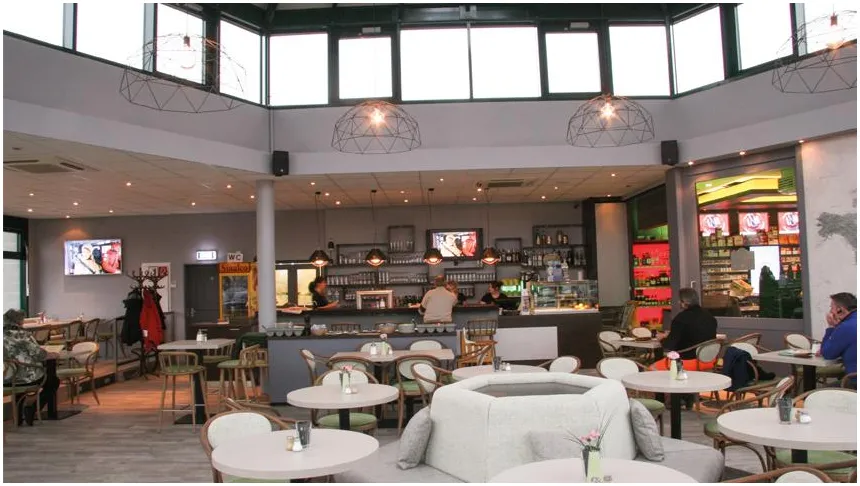 VR PLUS ARENA ristorante a (Elbe)