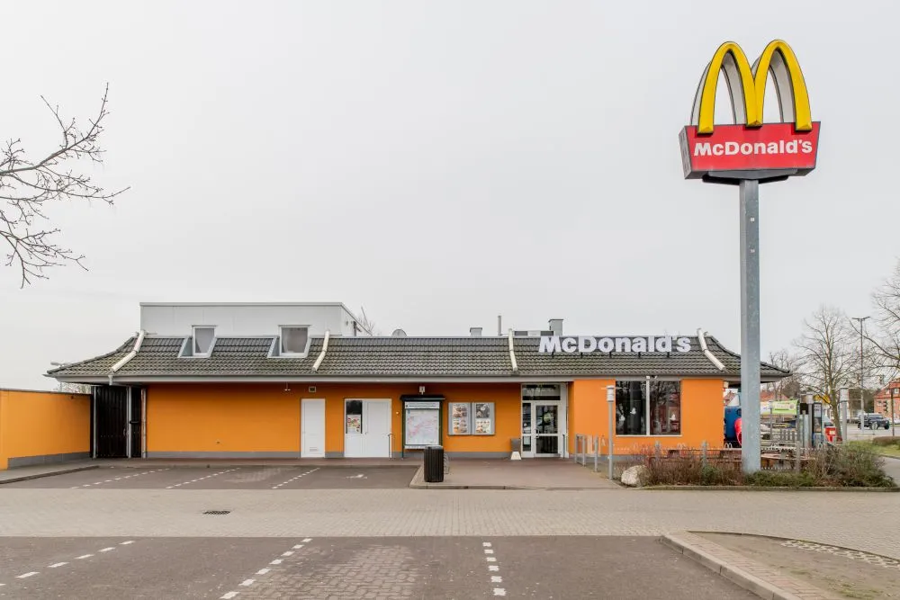 McDonald's_(Elbe)_slider_image_1