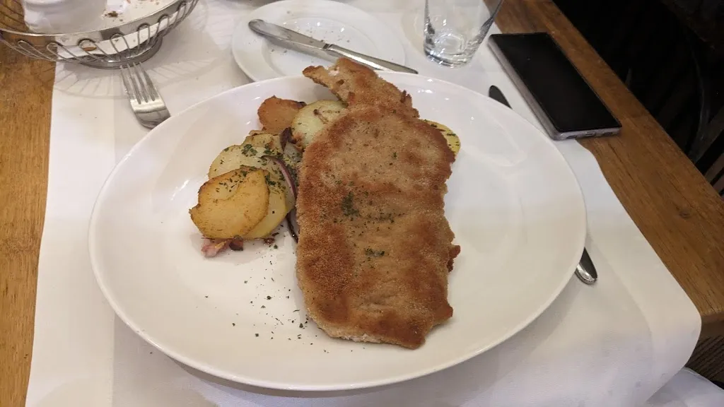 Tarquin Sarbelius_Restaurant Brunnenhof_Hannover_recensione