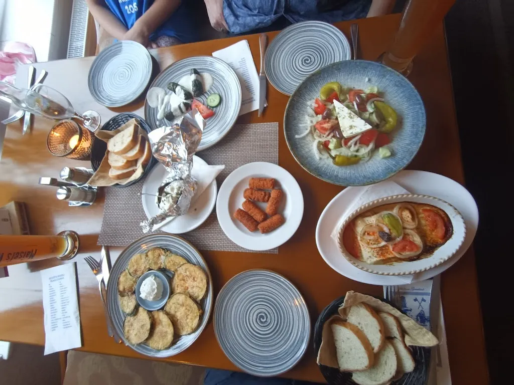 Janina Bischoff_Delphi Restaurant 🇬🇷_Dinklage_recensione