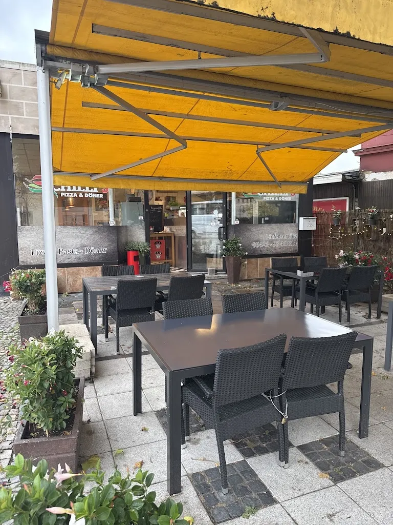 Chillis Pizza_Wald_slider_image_1