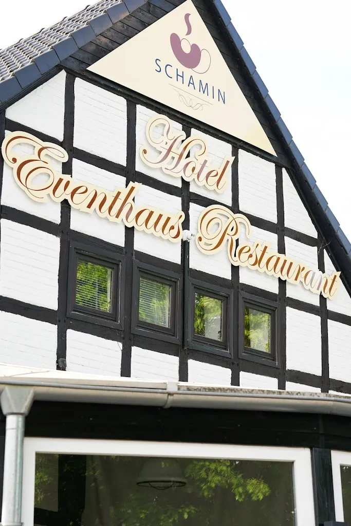 Restaurant & Eventhaus Schamin_Wald_slider_image_1