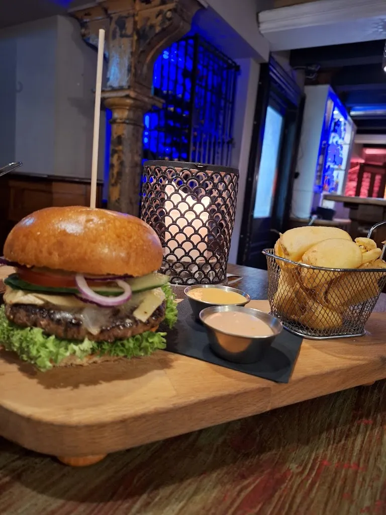 Anja Sns_H9 Beer + Burger_Uetze_review