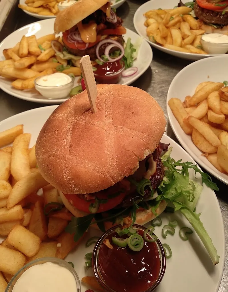 Menu_Hotel & Restaurant Castendieck_Diepholz_immagine_1