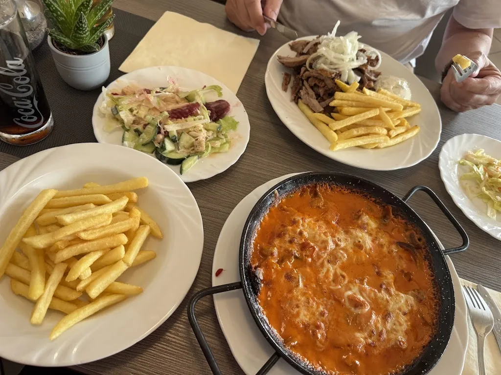 Mykonos Restaurant Dorum_Nordseeküste_slider_image_3