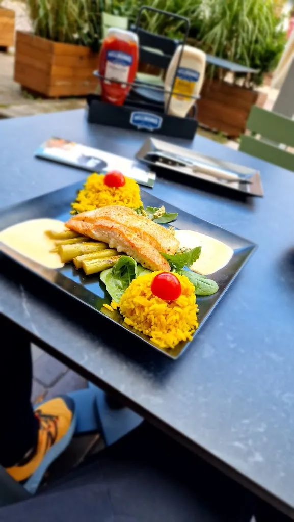 Gunjan Khandelwal_NYCE GUYS Langen (im Lindenhofcenter)_Geestland_review