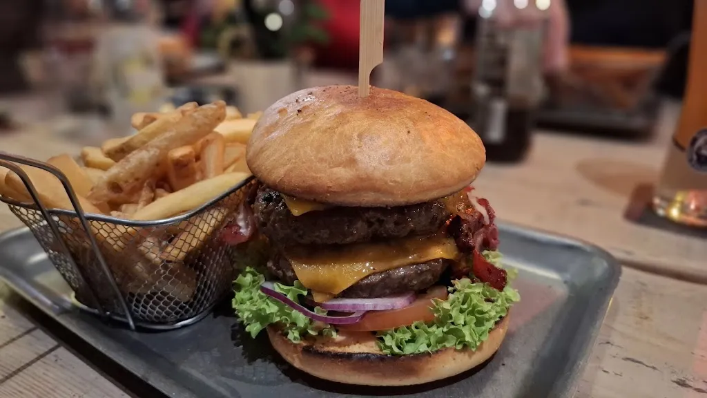 NYCE GUYS Langen (im Lindenhofcenter)_Geestland_slider_image_3