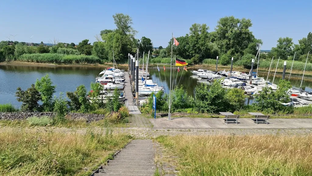 Zur Elbaussicht_Drage_slider_image_3