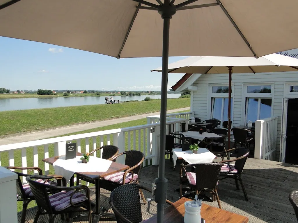 Das Elbcafé restaurant in Drage