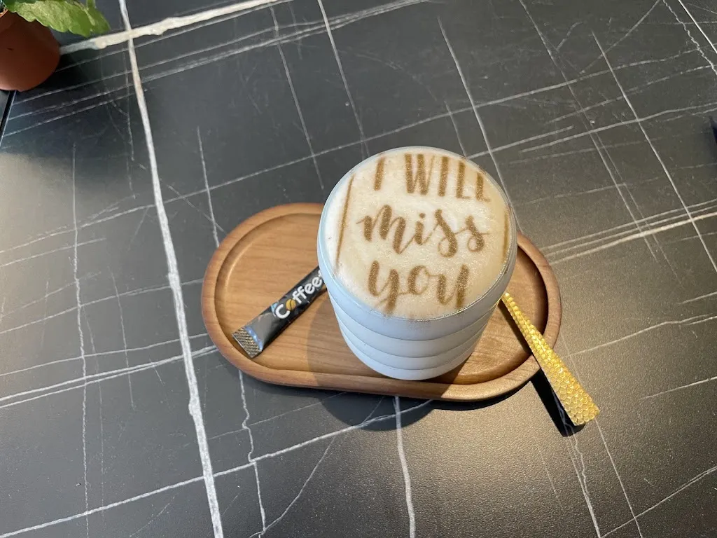 Gina Mady_Loco Lounge_Bechtsrieth_review