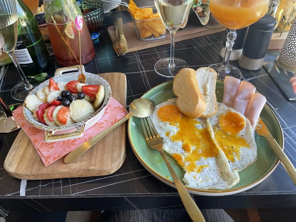 Dazzler_Loco Lounge_Bechtsrieth_review