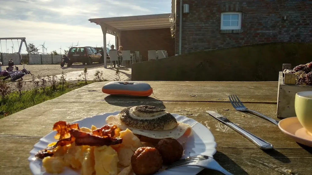 Menu_Café Kunterbunt am Deich - Brötchen-Lieferservice, Frühstück, Pfannkuchen, Snacks, Kaffee & Kuchen_Dornum_immagine_5