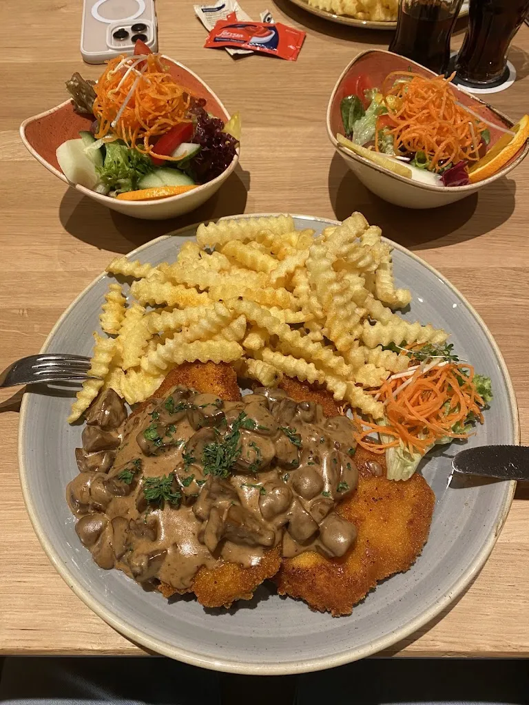 Branko Rodic_Restaurant Cafe Catering 