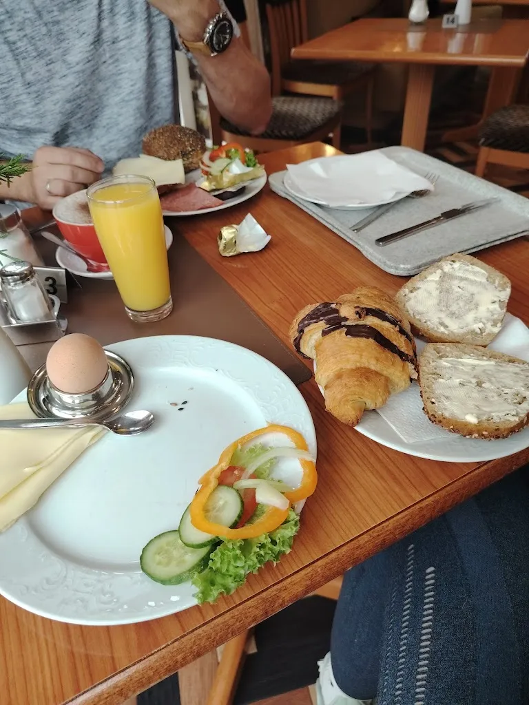 Bäckerei - Café - Hotel Am Rathaus, Backhaus Lünstedt Drochtersen_Drochtersen_slider_image_3