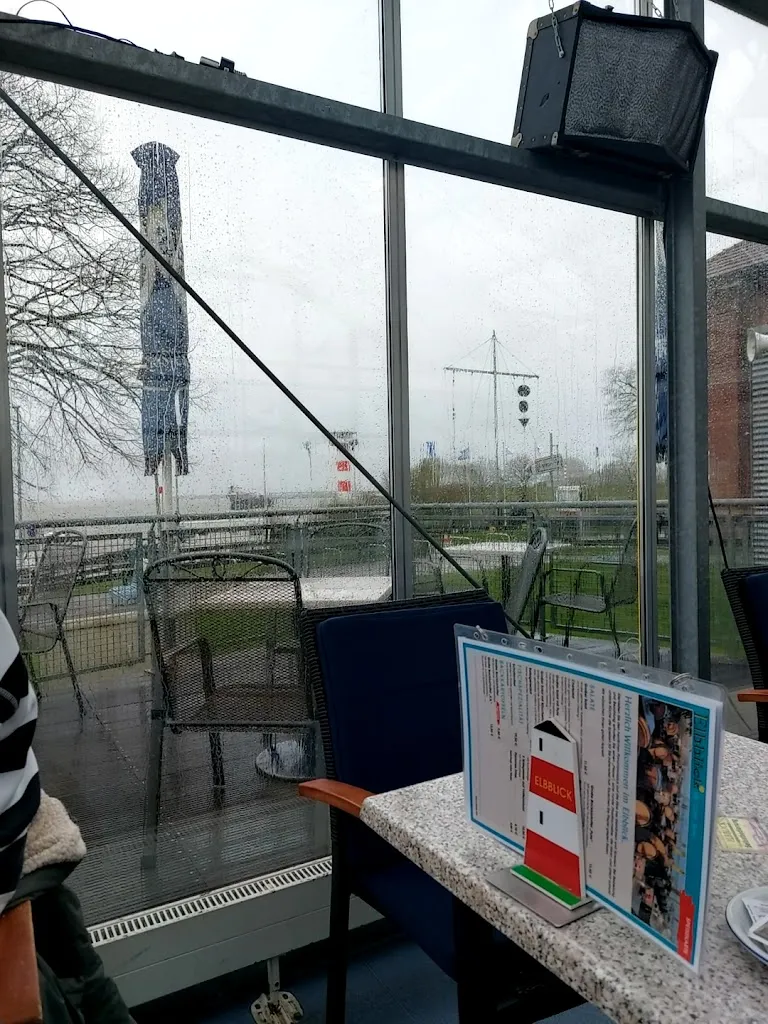 Restaurant Elbblick_Stade_slider_image_2