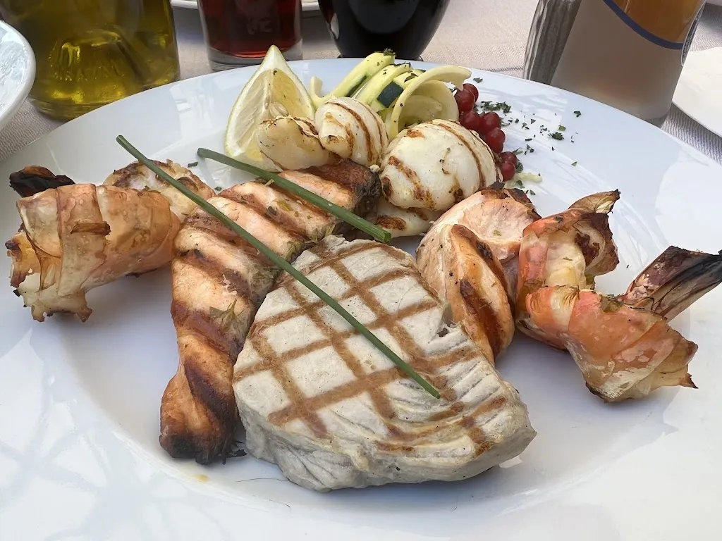 Kevin Heng_Taverna Sirtaki_Bichl_review