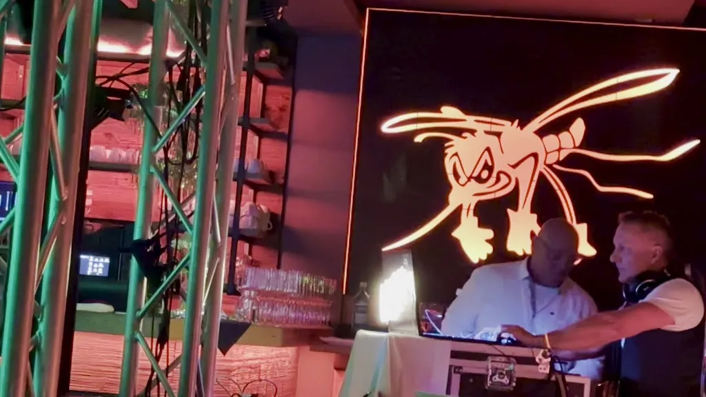 MückenWirt Biergarten und Restaurant_Magdeburg_slider_image_2