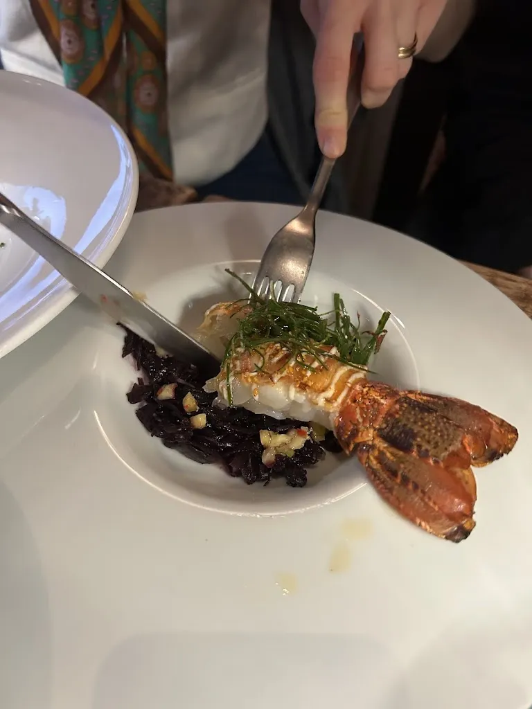 andrea lopez_am kai | restaurant. seafood. drinks. elbblick_Hamburg_review