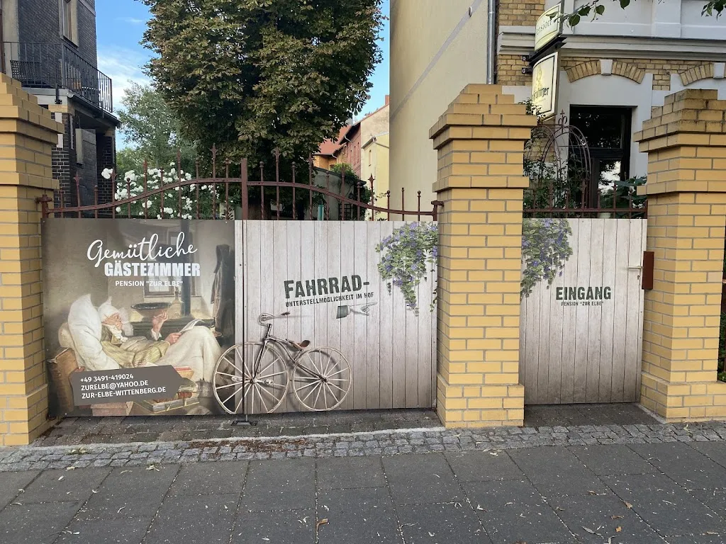 Restaurant & Pension "Zur Elbe" restaurant in Wittenberg
