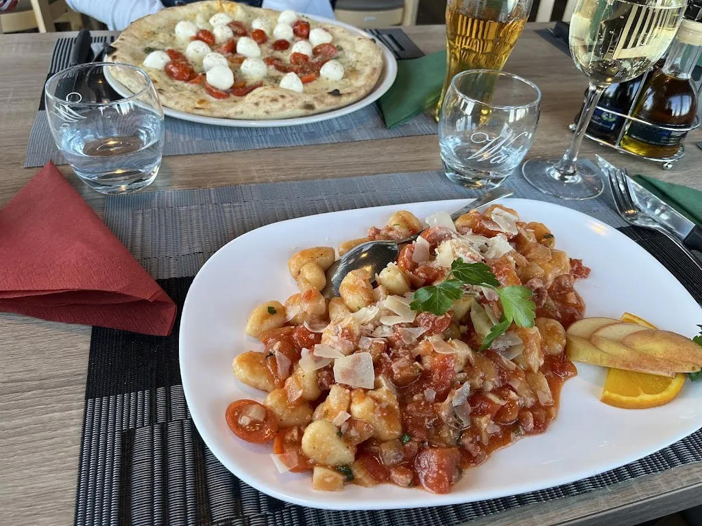 Big Magic69_Bootshaus SWE_Elsfleth_review