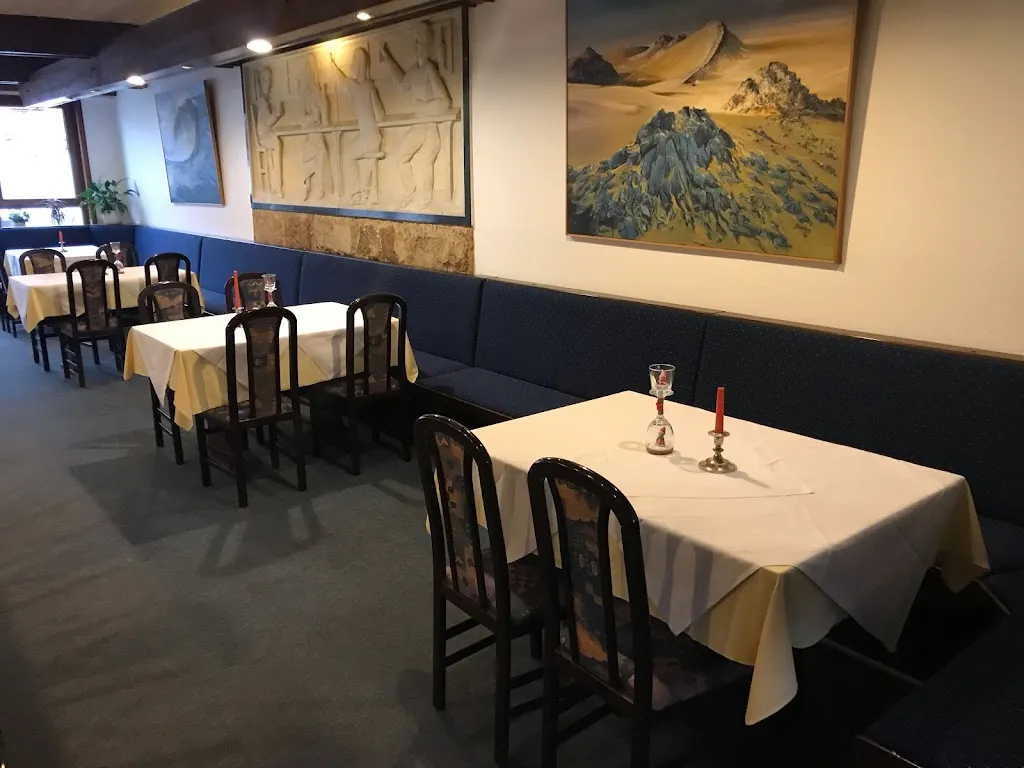 Zum goldenen Schuss restaurant in Elsdorf