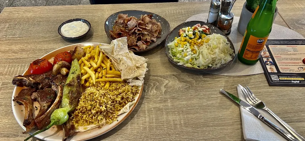 Pizza Queen Elsdorf_Elsdorf_slider_image_3