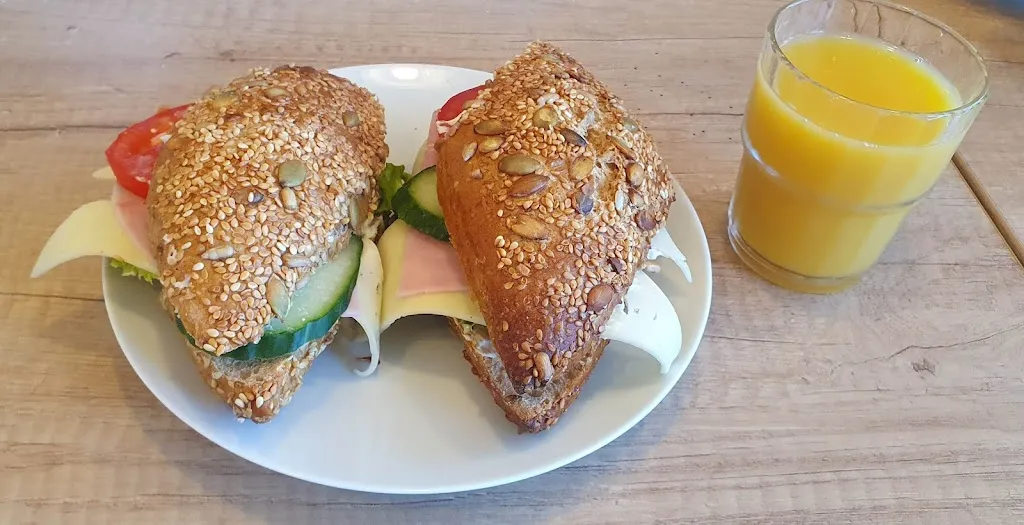 Biener Landbäckerei Wintering – Café in Emlichheim (beim ALDI)_Emlichheim_slider_image_1