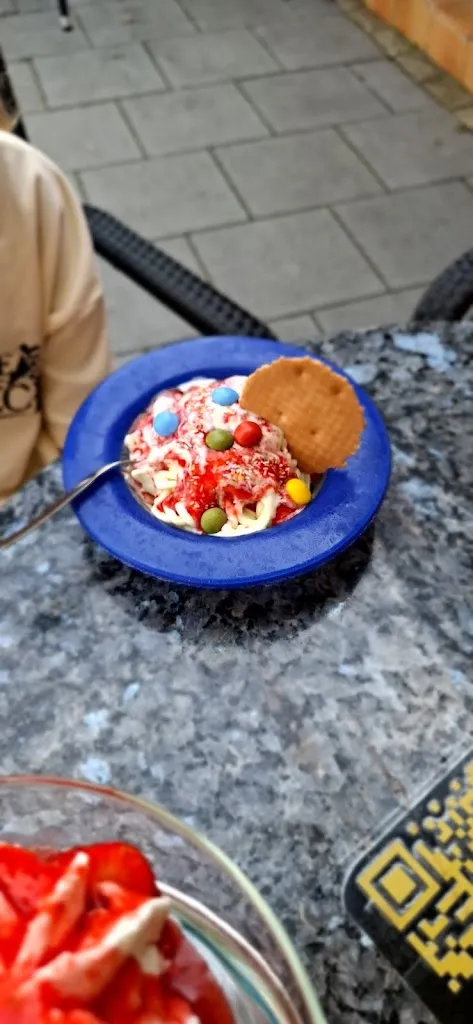 Menü_Eiscafé Pinocchio_Emlichheim_Bild_2