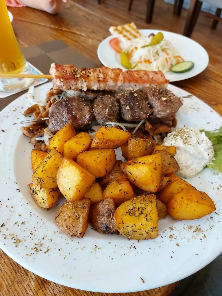 Taverna Greco Restaurant_Eschede_slider_image_3