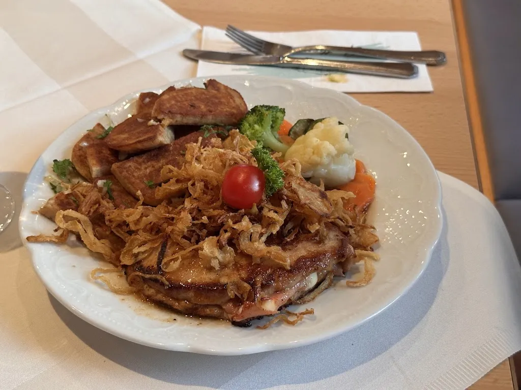 Peter Evens_Gasthaus Popp_Bruckberg_review