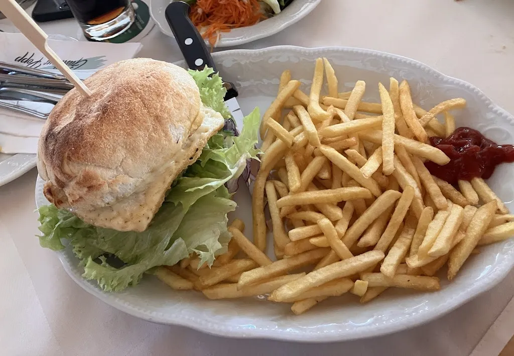 Katharina Müller_Gasthaus Popp_Bruckberg_review