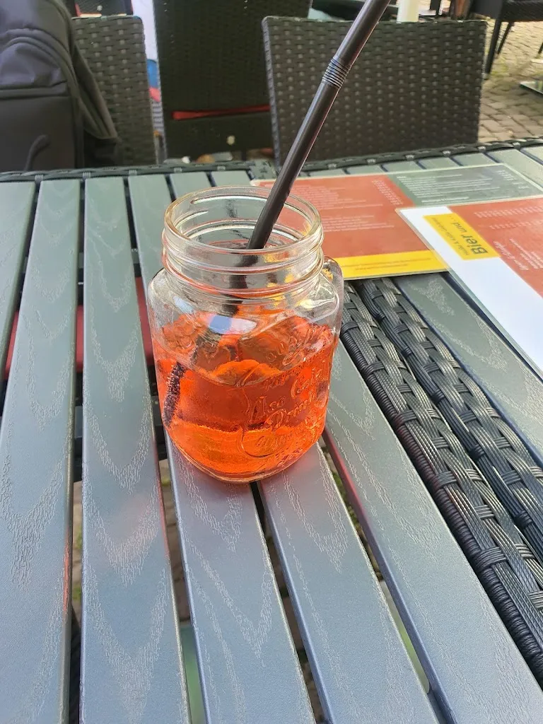 Blubb Blubb_Flores Einbeck_Einbeck_review