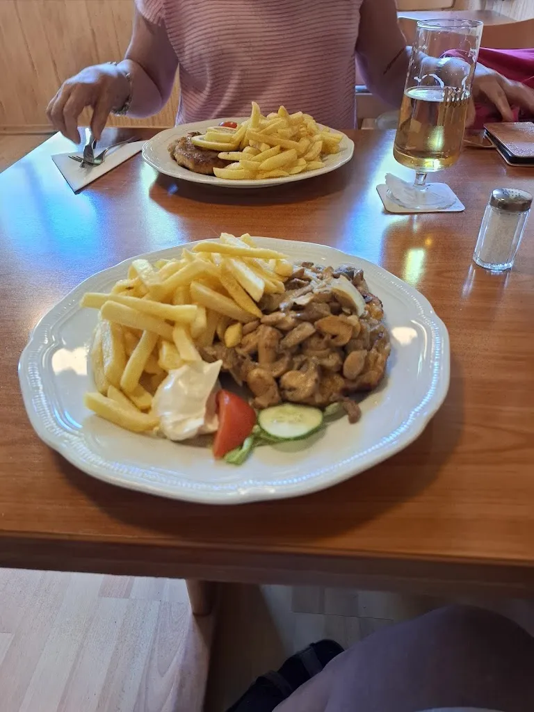 Henk V_Bahnhofsgaststätte Poitzen_Faßberg_Bewertung