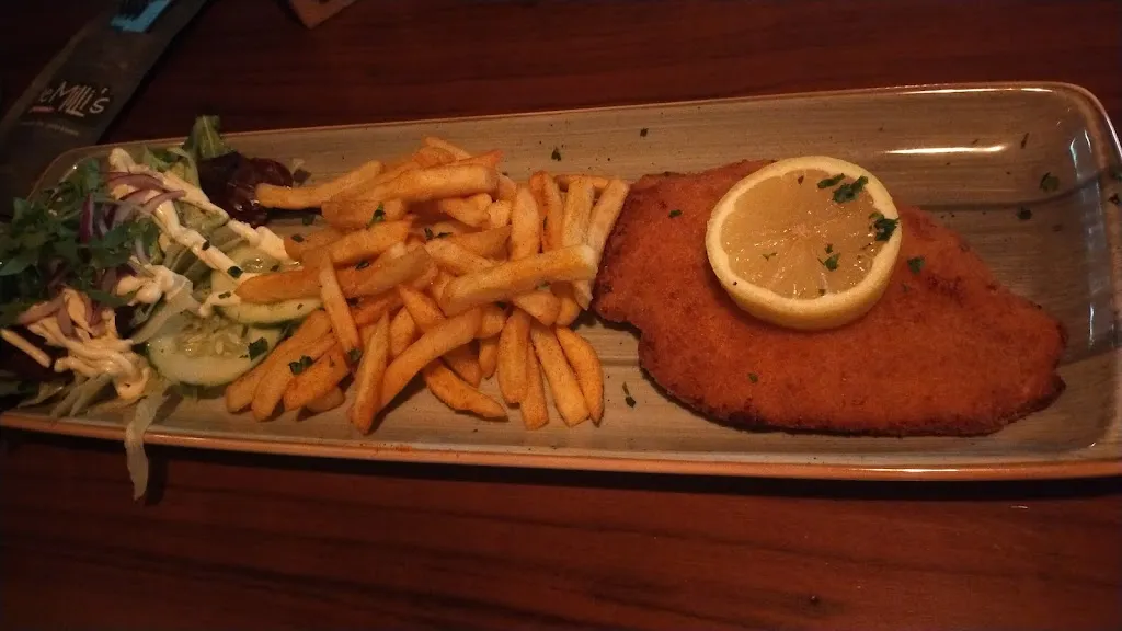 Menu_Die Millis Emden_Emden_image_9