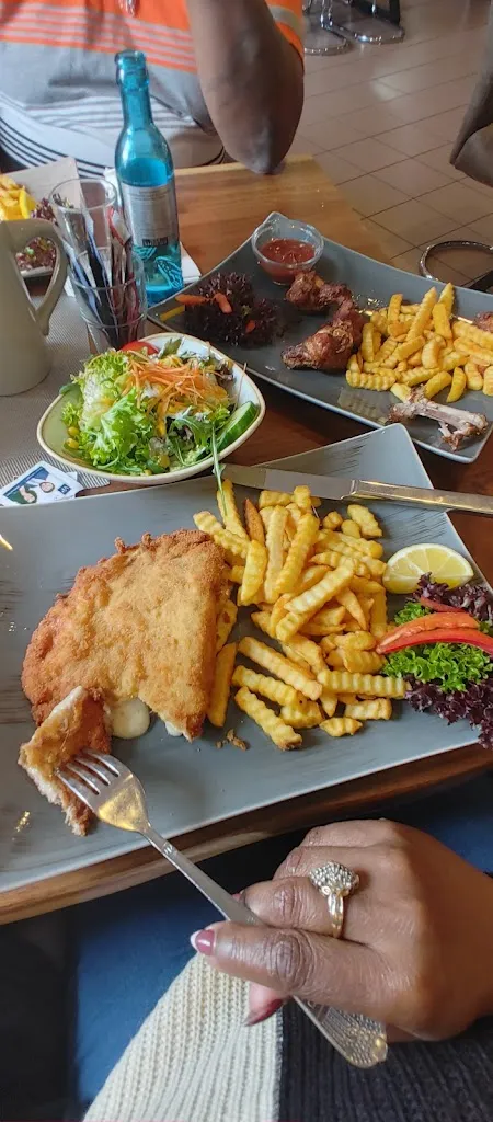 aapri Dorman_brueckeneck_Kitzingen_recensione