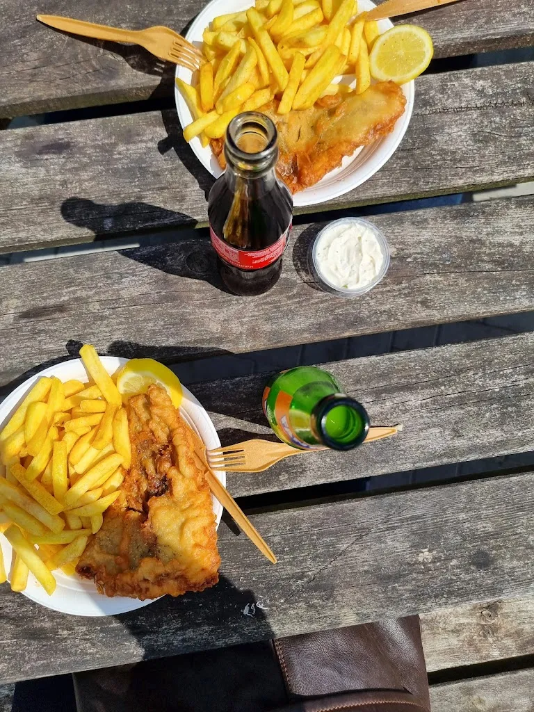 Fischimbiss am Hafentor_Emden_slider_image_3