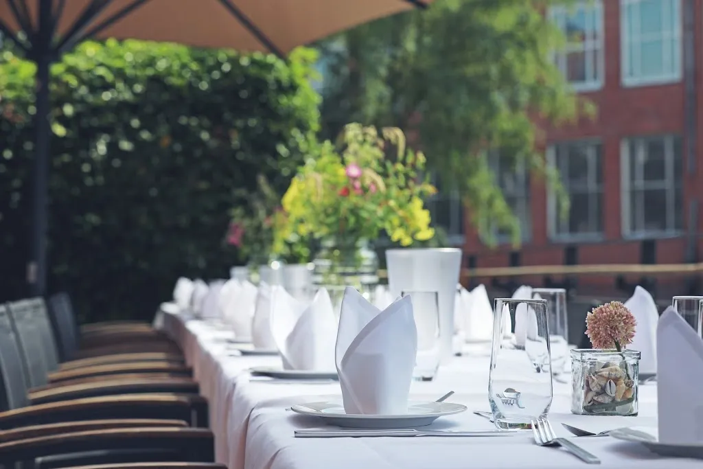 Henri's restaurant in Emden