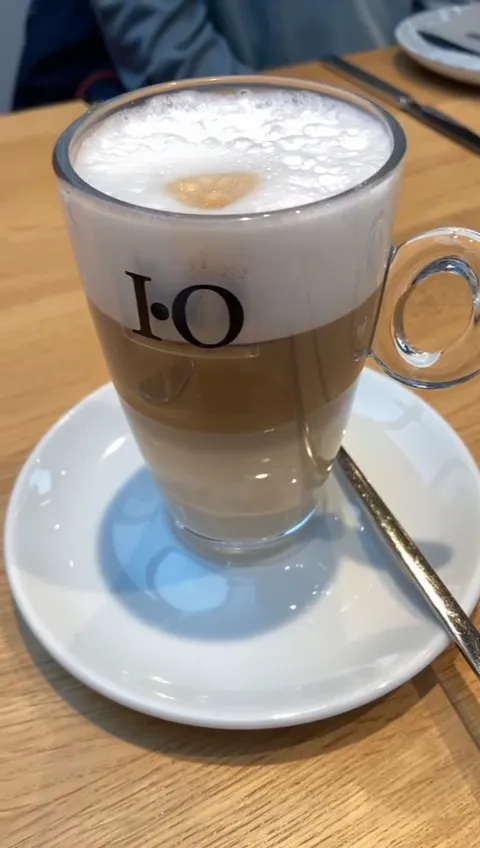 Henri's_Emden_slider_image_2