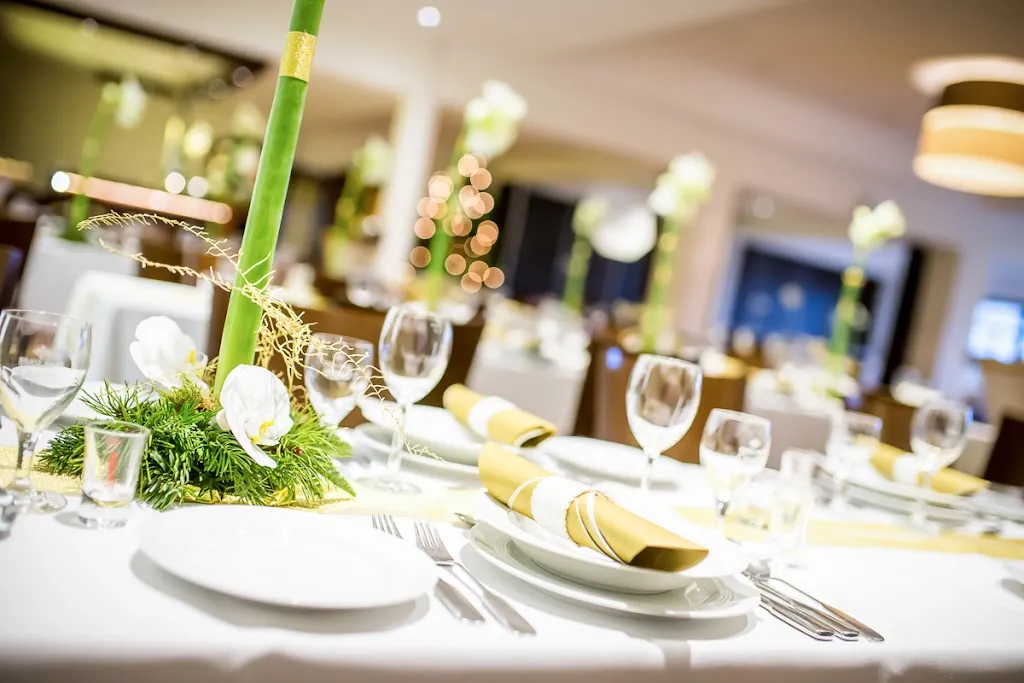 Heidekrug Bentstreek | Hochzeitslocation & Restaurant restaurant in Friedeburg