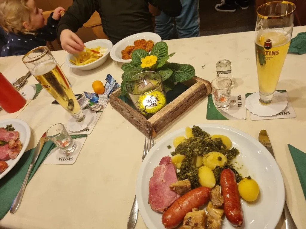 Helga U. Egon Coordes Gastst._Friedeburg_slider_image_2