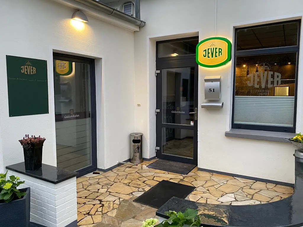 Waldschlösschen_Jever_slider_image_1