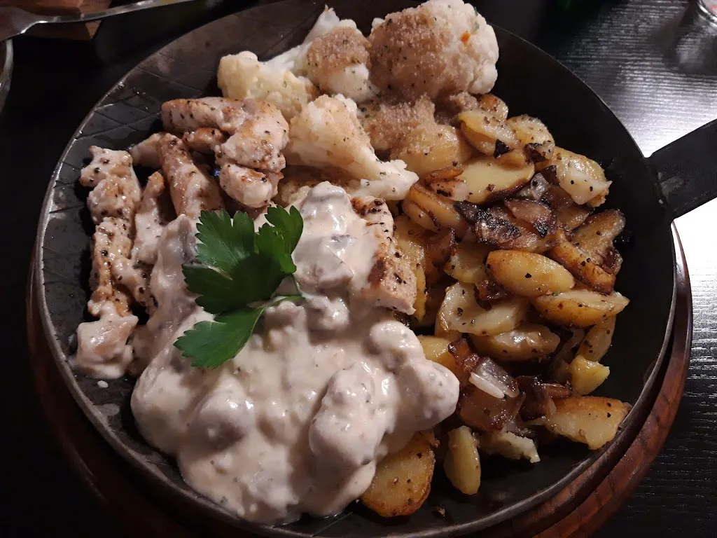 Graf von Friedeburg_Friedeburg_slider_image_2